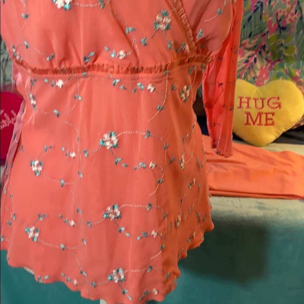 INC International Concepts peach top + free Capris - Picture 3 of 15